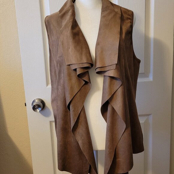 Marc Bouwer Faux Suede Vest with Waterfall Collar -M - Picture 1 of 10